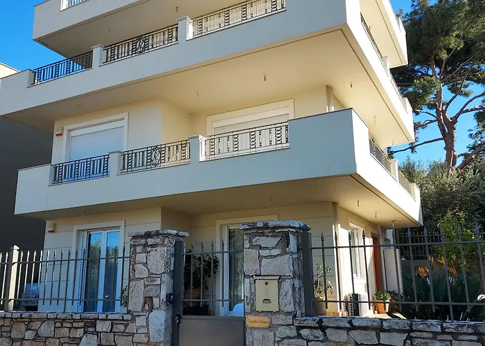 Vasiliki\'S House